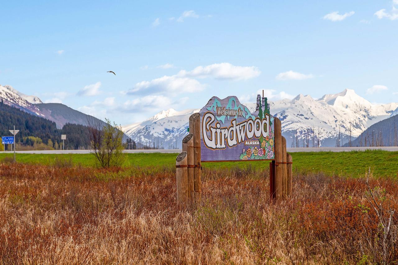 Loveland Cottage Girdwood Exterior photo